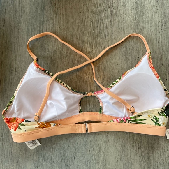 Cupshe Bikini - Picture 7 of 8